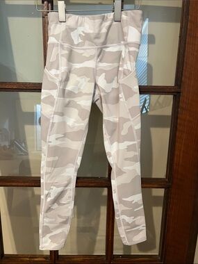 Never worn. Athleta Beige and Cream Camo High-Rise Leggings